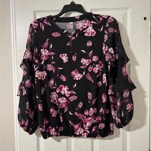 PerSeption Concept Black and Pink Floral Blouse